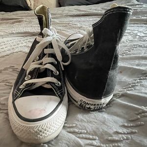 Converse size 8